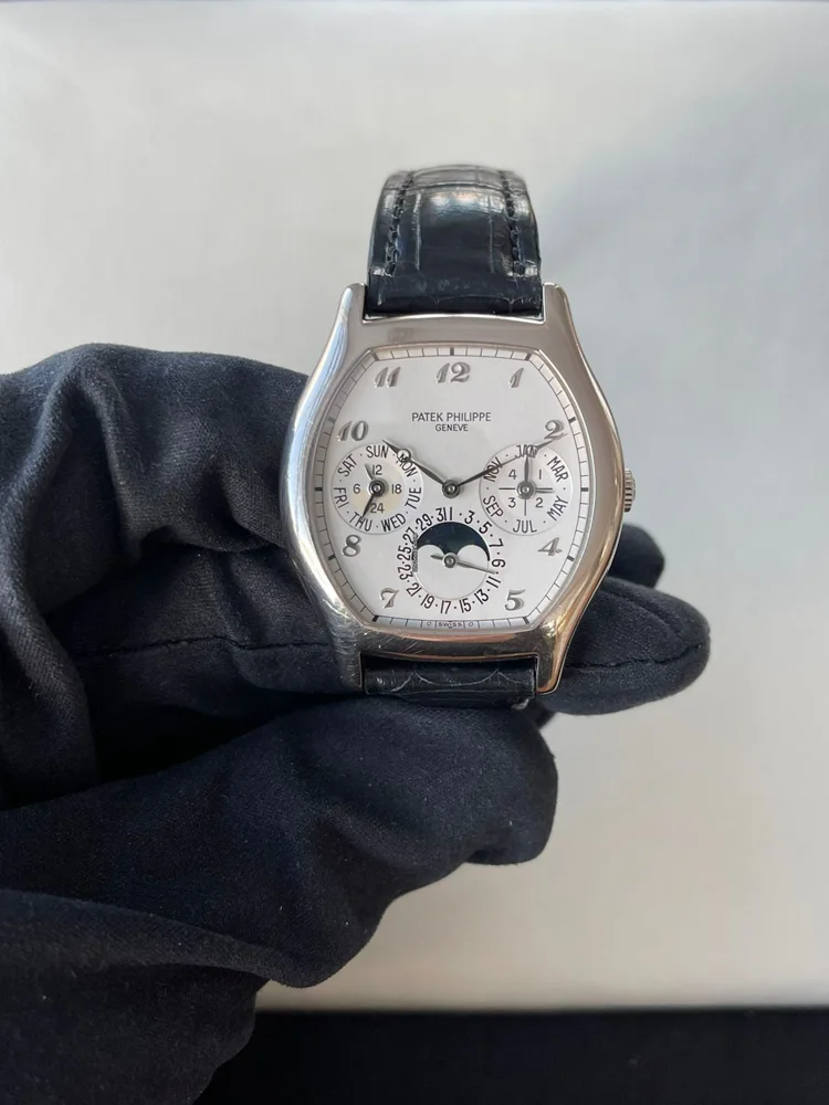 Patek Philippe Perpetual Calendar 18k